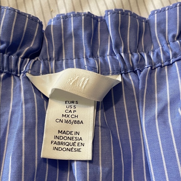 H&M Striped Blue Ruffle Blouse - Picture 7 of 7